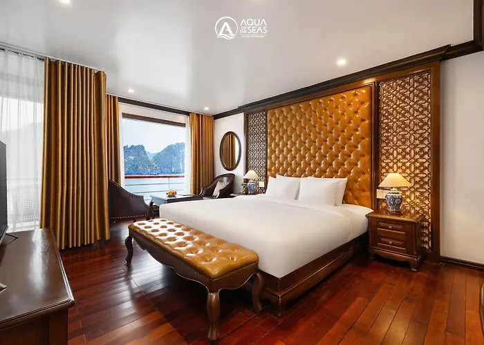 Aqua Of The Seas Cruise 5* Hạ Long